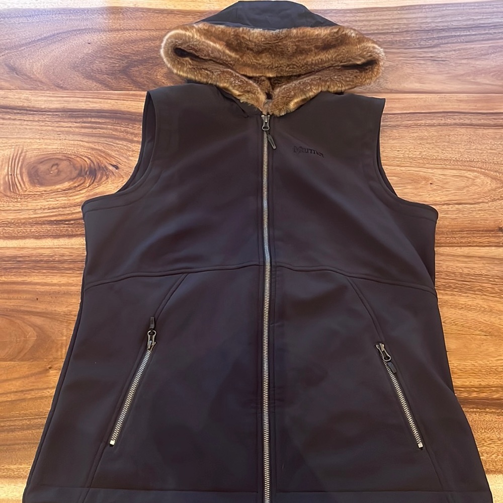 Black Marmot soft shell vest with velvet faux fur hood